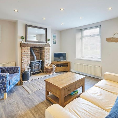 Host & Stay - Kurnell Cottage Staithes Bagian luar foto